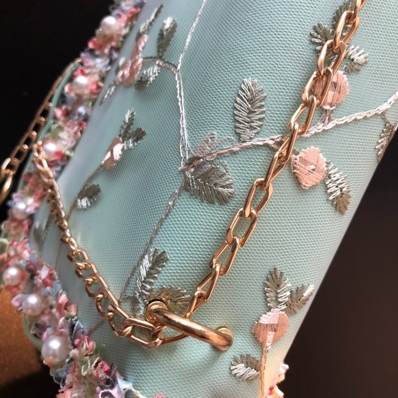 Ladies Square Flower Shoulder hand bag (Brand new) - Picture 6 of 8